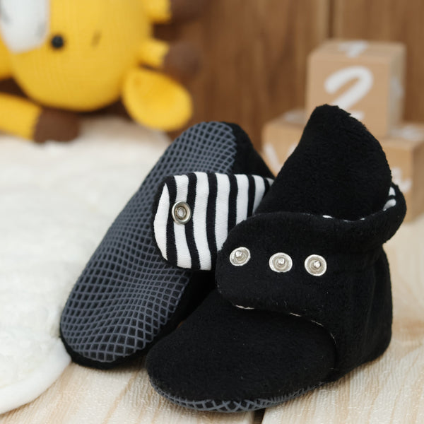 Anti-Slip Sole, Fleece Baby Booties, Newborn Home Booties, Sweat Proof Organic Cotton Lining, Black - The Baby Penguin
