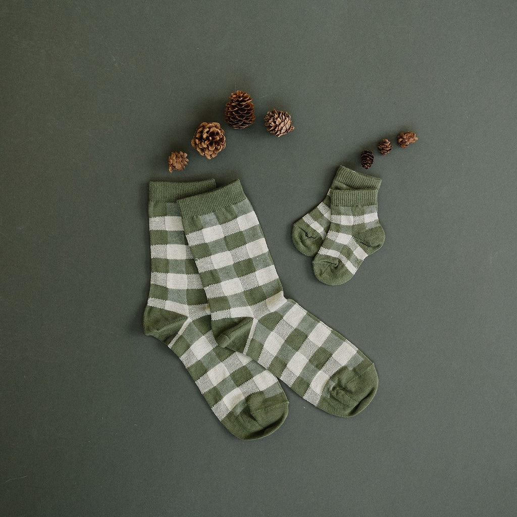 Buffalo Check ADULT: Olive - The Baby Penguin