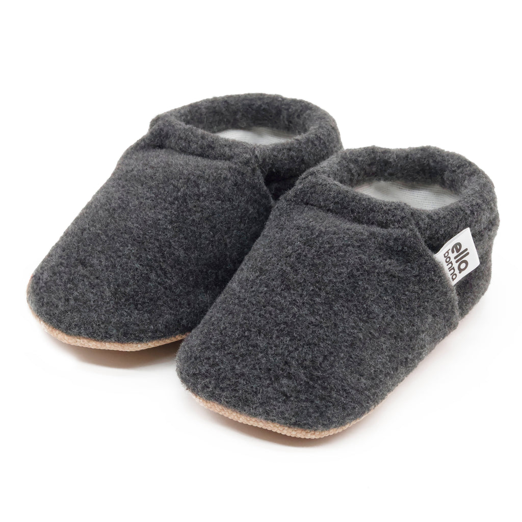 Fleece Baby House Booties, Non-Slip Sole, Organic Cotton Lining, Anthracite - The Baby Penguin