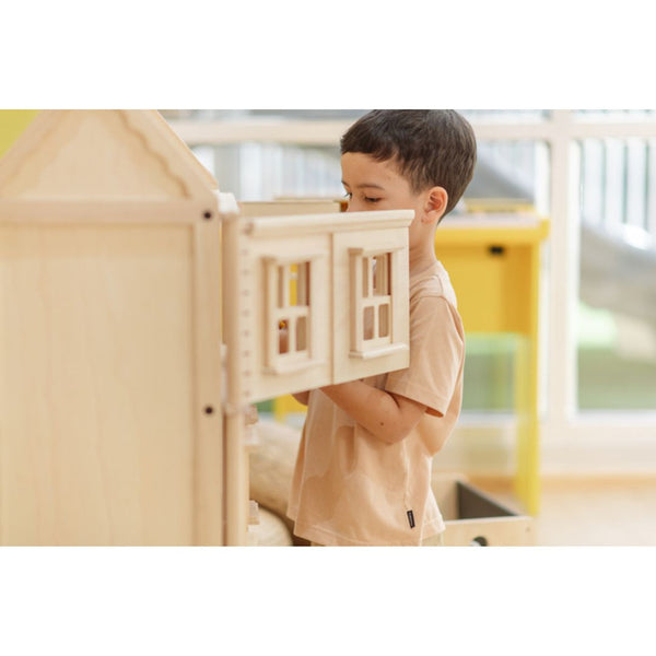 Grand Victorian Dollhouse - The Baby Penguin