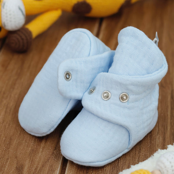 Muslin Stay On Baby Booties Blue - The Baby Penguin