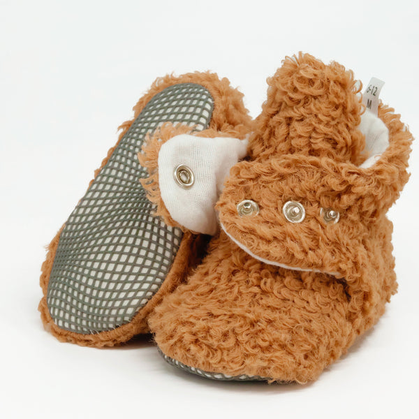 Non-Slip Sole, Organic Cotton Inner Lining,Newborn Shoes ,Tedy Booties, Light Brown Baby Booties - The Baby Penguin