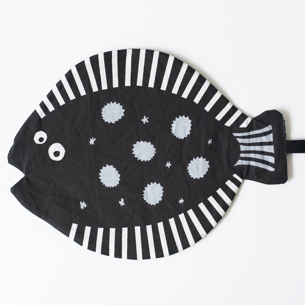 Organic Crinkle Toy - Fish - The Baby Penguin