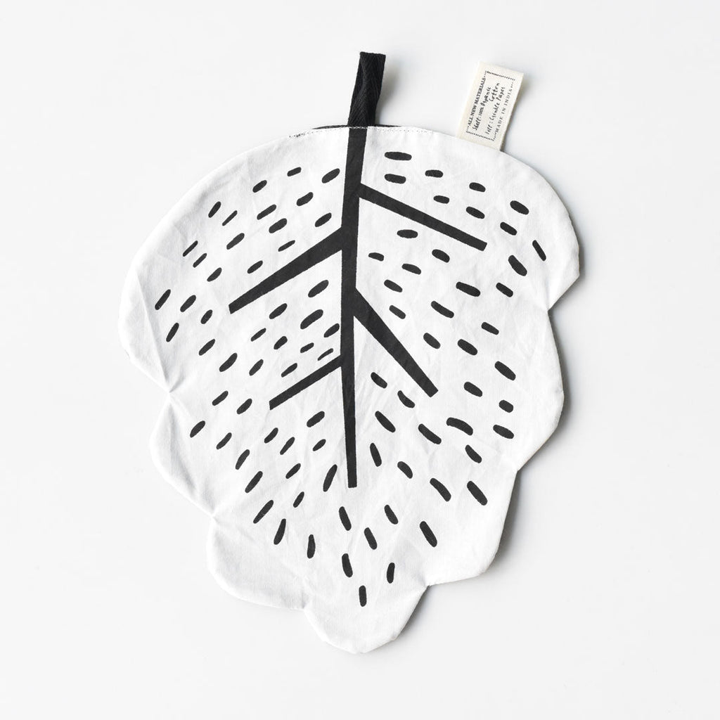 Organic Crinkle Toy - Leaf - The Baby Penguin