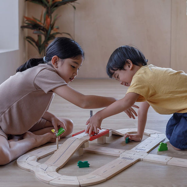 Road System - Top Sustainable Toy - PlanToys USA - The Baby Penguin